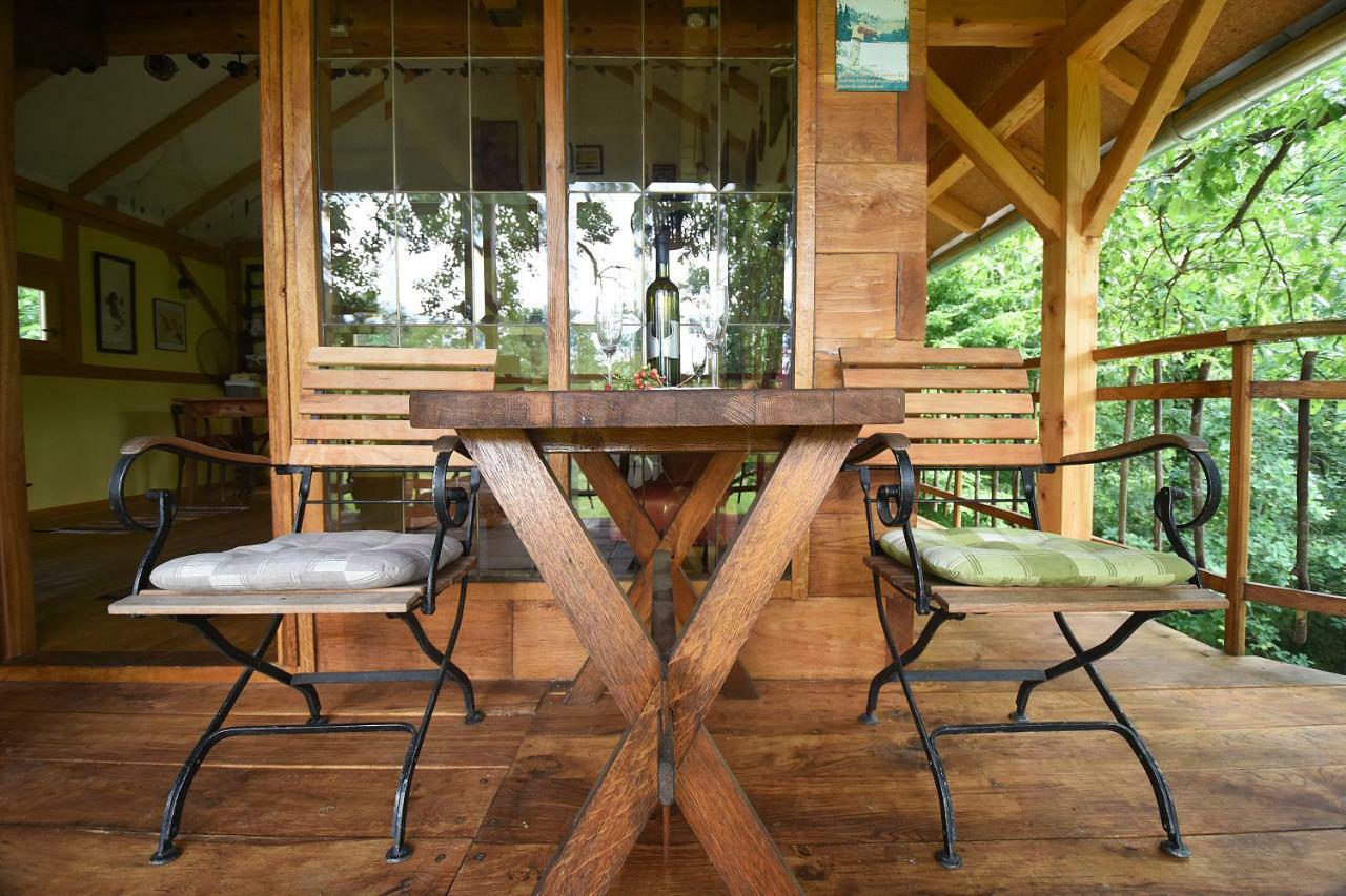 Treehouse Resnice -Mreznica Barilovic Exteriör bild