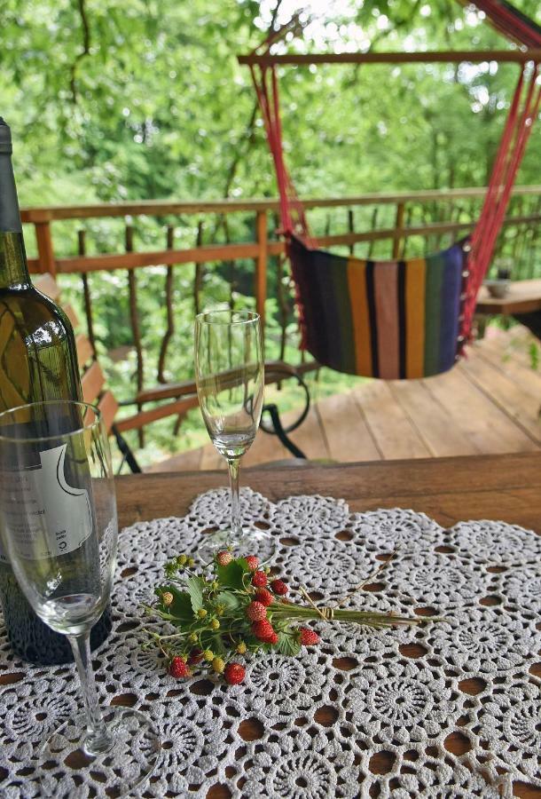 Treehouse Resnice -Mreznica Barilovic Exteriör bild